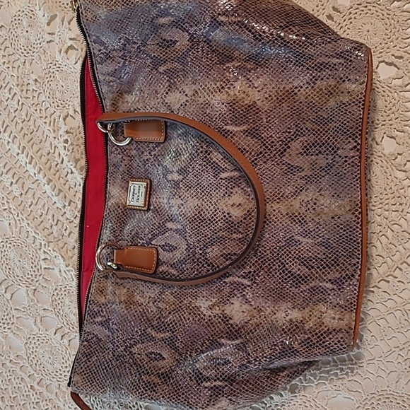 Dooney & Bourke Handbags - GUC Huge Snakeskin Dooney and Burke bag!